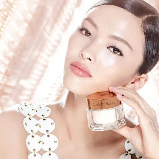 CHARLOTTE’S MAGIC CREAM HEROES LIMITED EDITION SKINCARE SET - Image 3