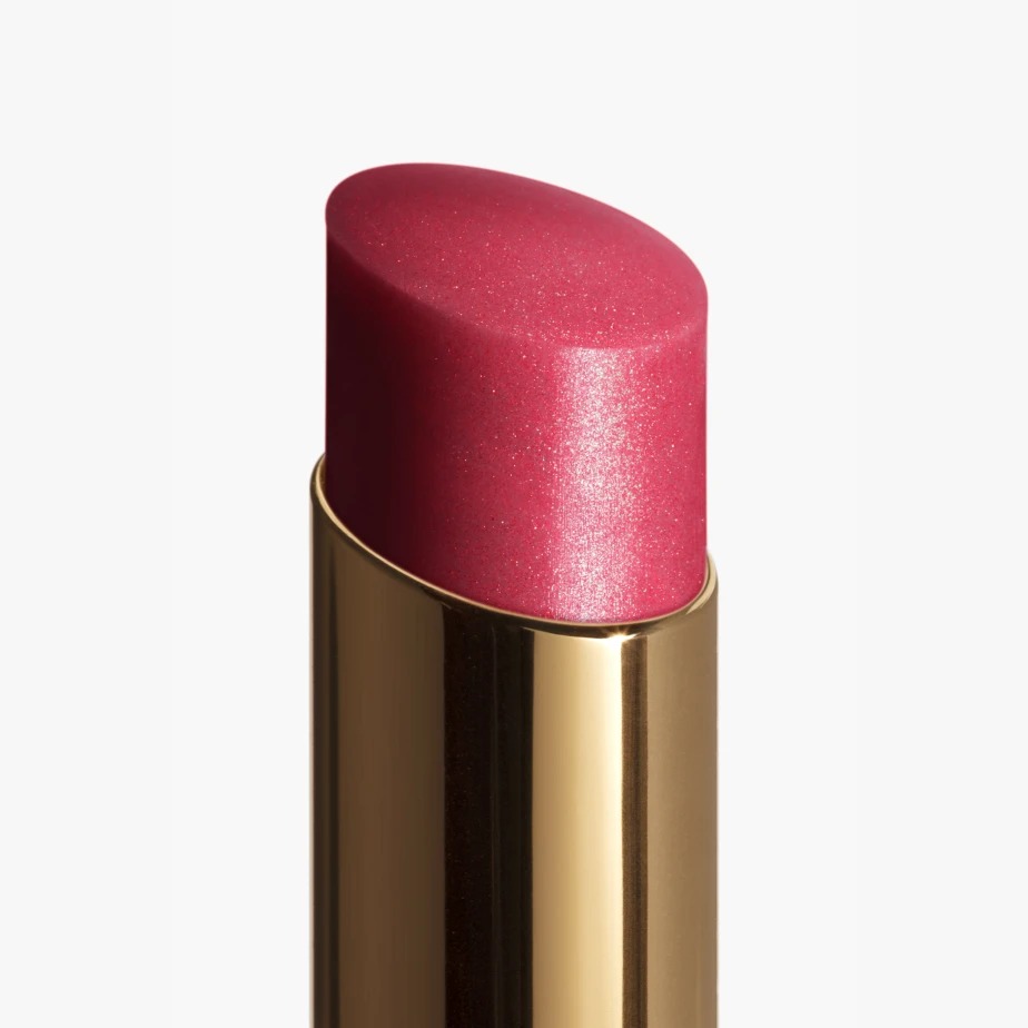 CHANEL ROUGE COCO BLOOM HYDRATING AND PLUMPING LIPSTICK. INTENSE, LONG-LASTING COLOUR AND SHINE - Image 4