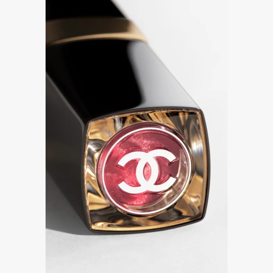 CHANEL ROUGE COCO BLOOM HYDRATING AND PLUMPING LIPSTICK. INTENSE, LONG-LASTING COLOUR AND SHINE - Image 3