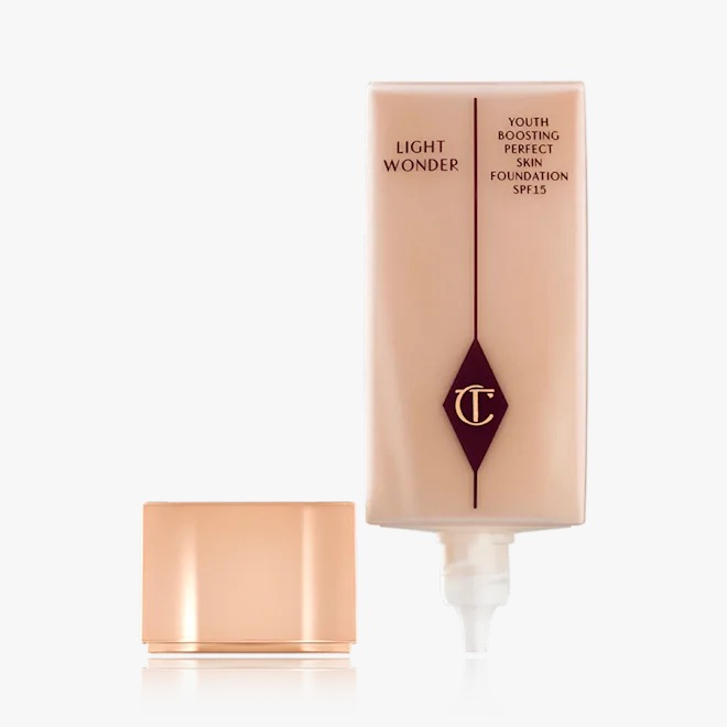 CHARLOTTE TILBURY LIGHT WONDER FOUNDATION - Image 4