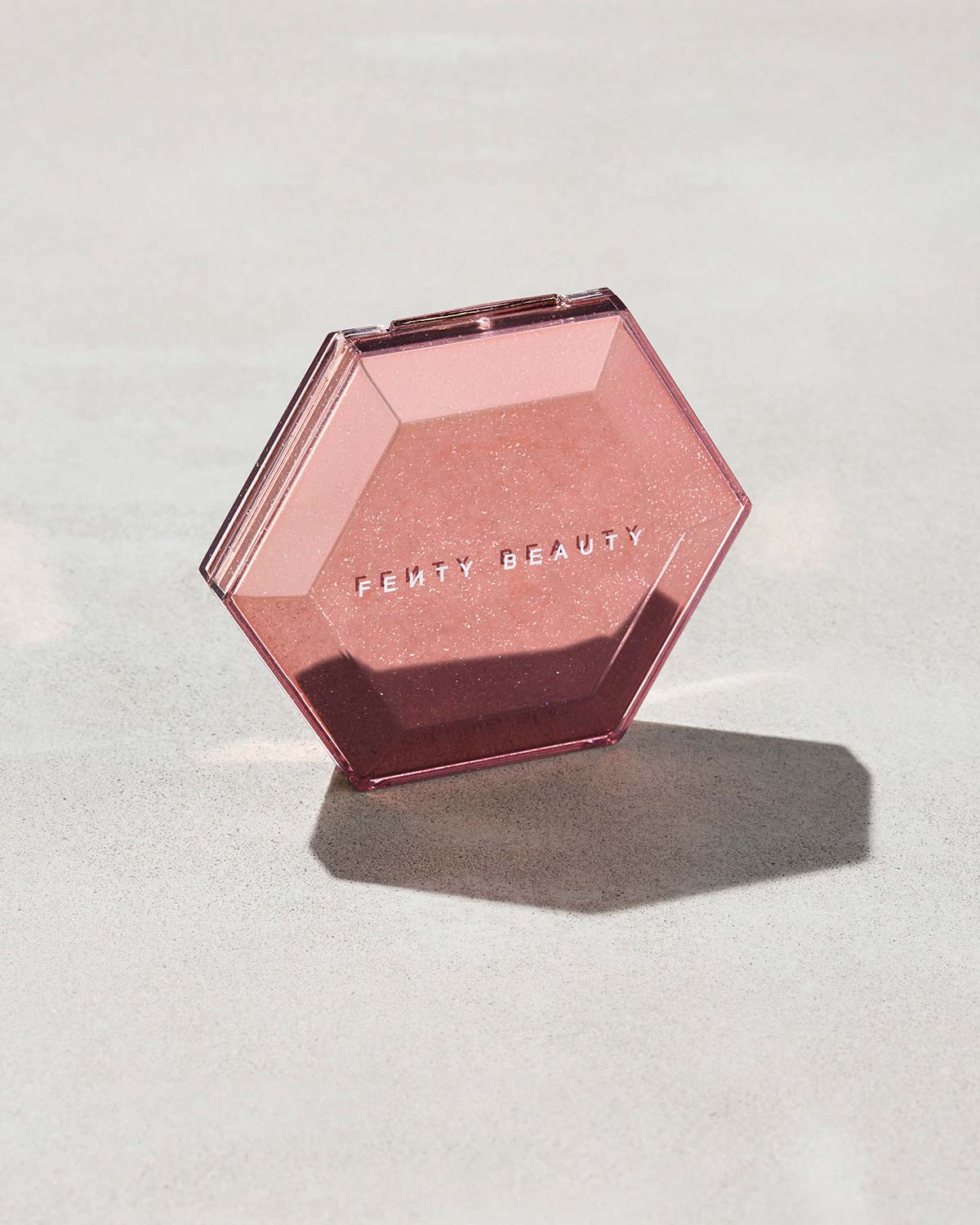 FENTY BEAUTY Diamond Bomb All-Over Diamond Veil - Image 6