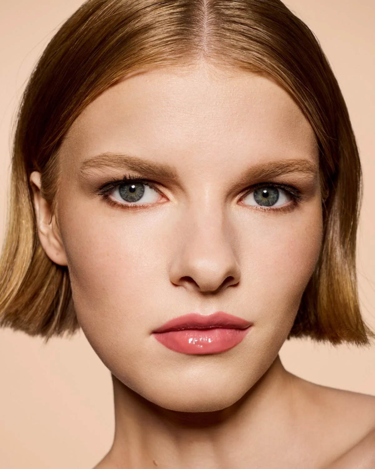 FENTY BEAUTY Gloss Bomb Heat Universal Lip Luminizer + Plumper - Image 27